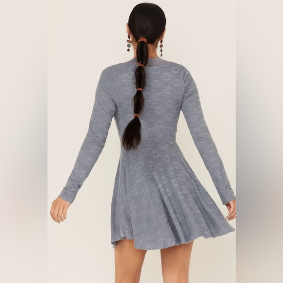 FREE PEOPLE ALL YOURS LONG SLEEVE MINI DRESS - Picture 4 of 7